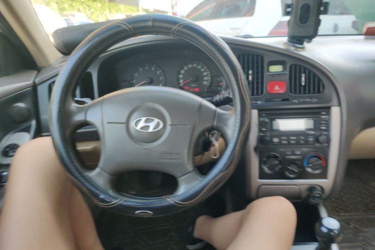 Used Hyundai Elantra 2008 1.6L Manual Deluxe Prestige Edition Steering Wheel