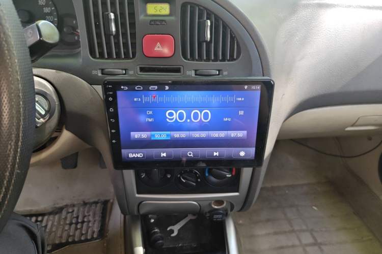 Used Hyundai Elantra 2011 1.6L Manual Comfort Version Audio And AC Panel