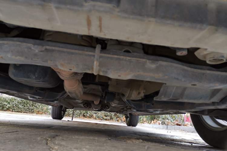 Used Hyundai Elantra 2011 1.6L Manual Comfort Version Chassis Front