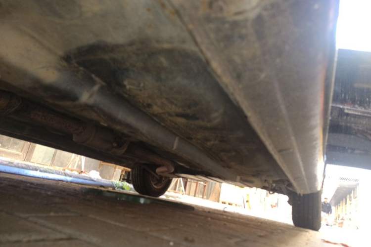 Used Hyundai Elantra 2011 1.6L Manual Comfort Version Chassis Front Left