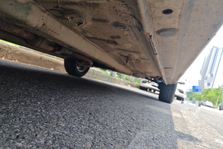 Used Hyundai Elantra 2011 1.6L Manual Comfort Version Chassis Front Left