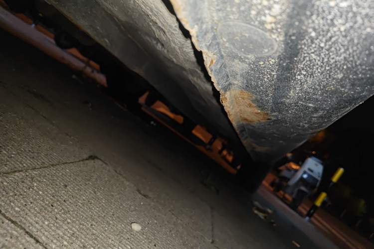 Used Hyundai Elantra 2011 1.6L Manual Comfort Version Chassis Front Left
