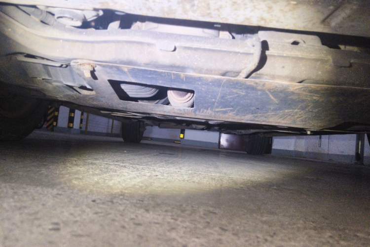 Used Hyundai Elantra 2011 1.6L Manual Comfort Version Chassis Front