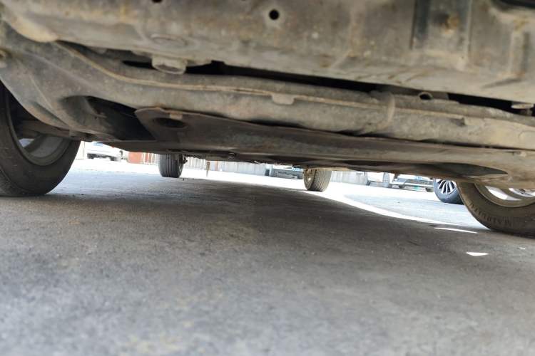 Used Hyundai Elantra 2011 1.6L Manual Comfort Version Chassis Front