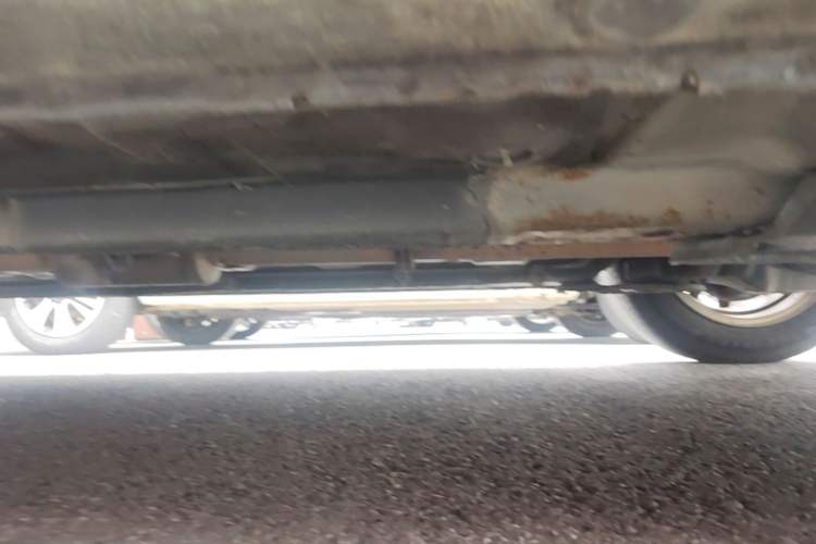 Used Hyundai Elantra 2011 1.6L Manual Comfort Version Chassis Front Right