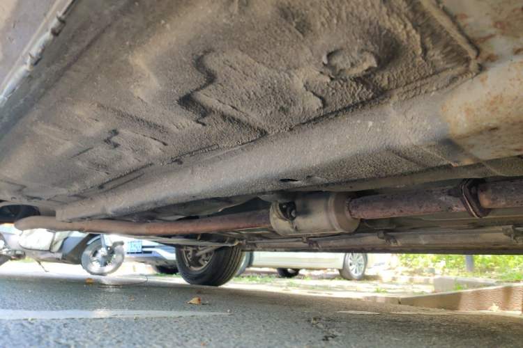 Used Hyundai Elantra 2011 1.6L Manual Comfort Version Chassis Front Right