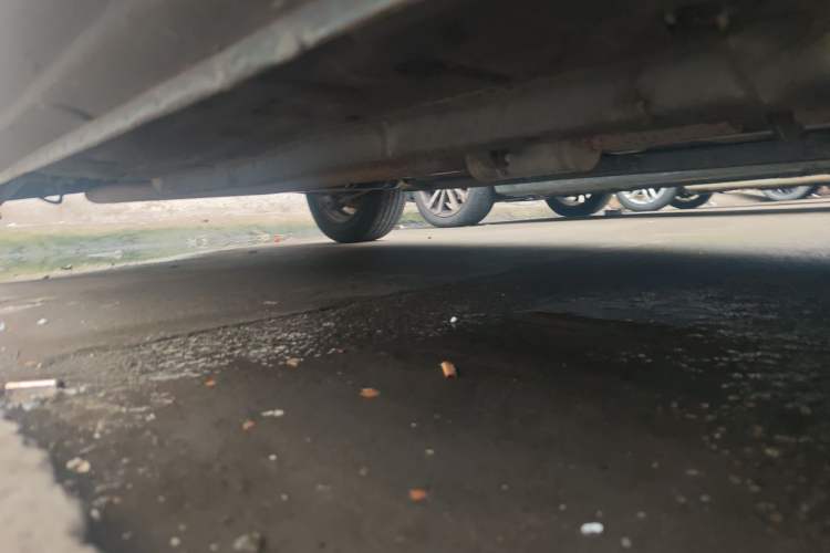 Used Hyundai Elantra 2011 1.6L Manual Comfort Version Chassis Front Right