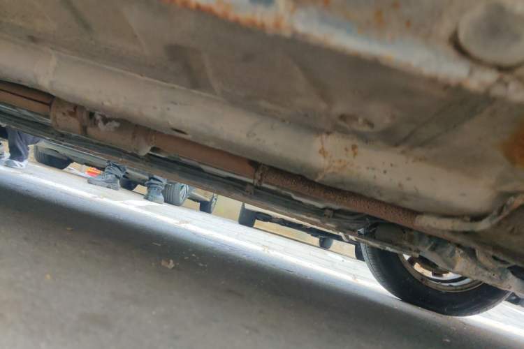 Used Hyundai Elantra 2011 1.6L Manual Comfort Version Chassis Front Right