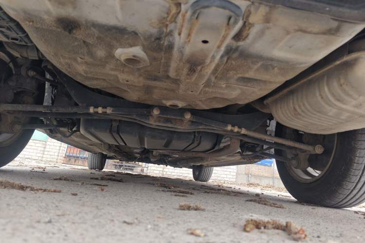 Used Hyundai Elantra 2011 1.6L Manual Comfort Version Chassis Rear