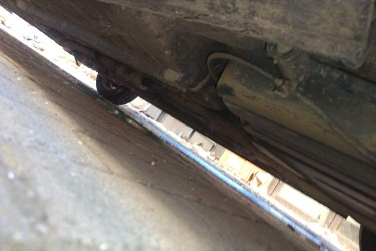Used Hyundai Elantra 2011 1.6L Manual Comfort Version Chassis Rear Left