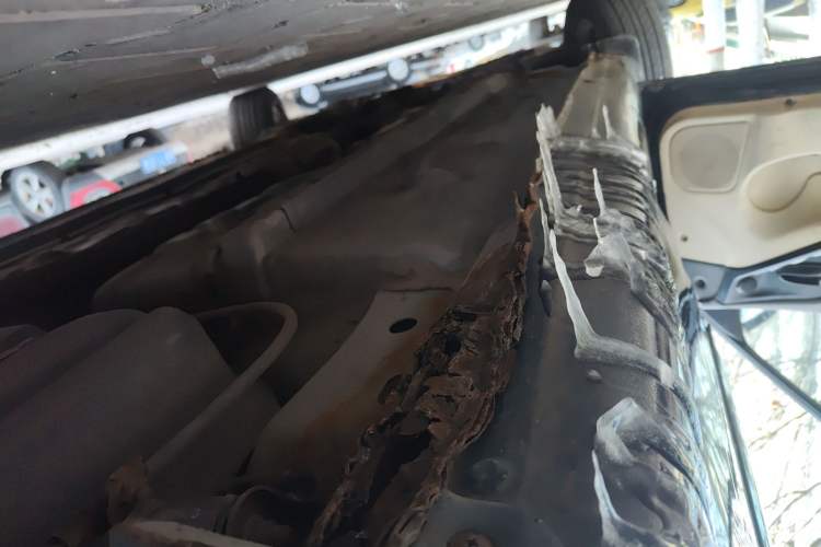 Used Hyundai Elantra 2011 1.6L Manual Comfort Version Chassis Rear Left