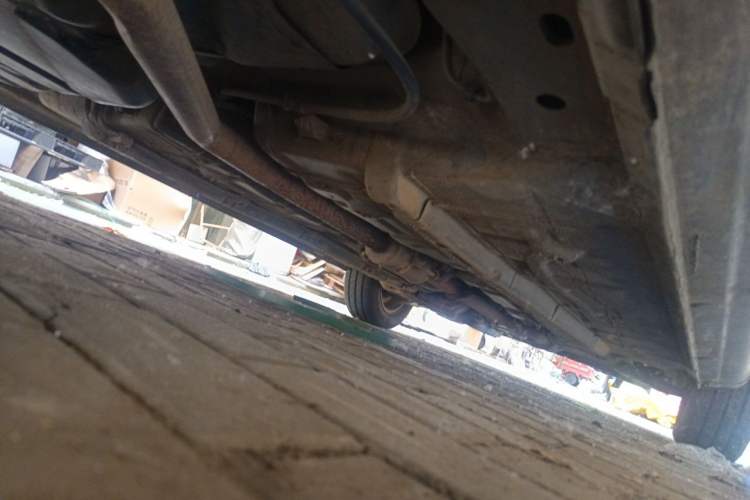 Used Hyundai Elantra 2011 1.6L Manual Comfort Version Chassis Rear Right