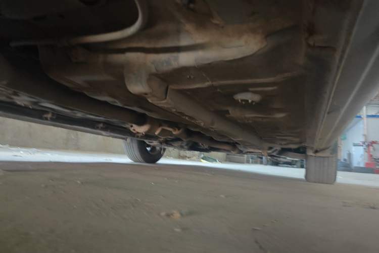 Used Hyundai Elantra 2011 1.6L Manual Comfort Version Chassis Rear Right