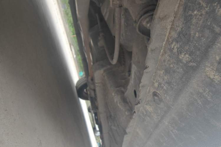 Used Hyundai Elantra 2011 1.6L Manual Comfort Version Chassis Rear Right