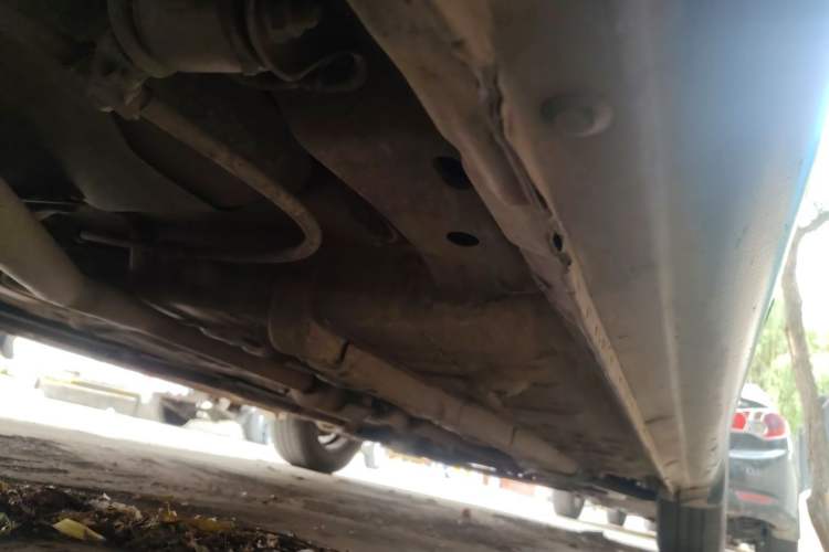 Used Hyundai Elantra 2011 1.6L Manual Comfort Version Chassis Rear Right