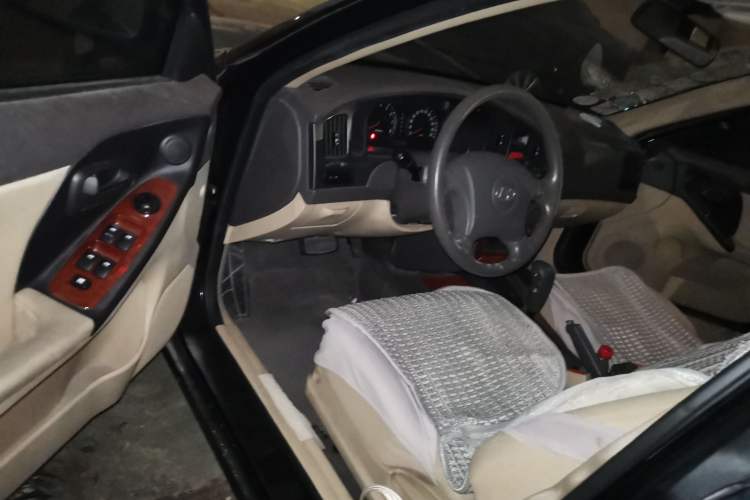 Used Hyundai Elantra 2011 1.6L Automatic Comfort Edition Driver Seat