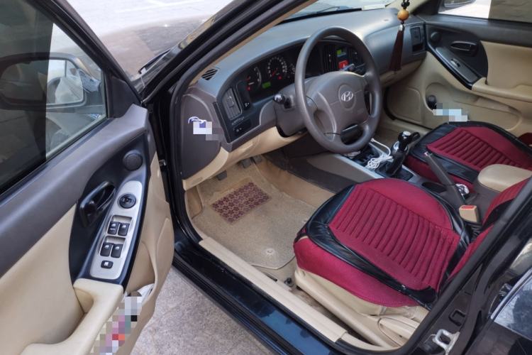 Used Hyundai Elantra 2011 1.6L Manual Comfort Version Driver Seat