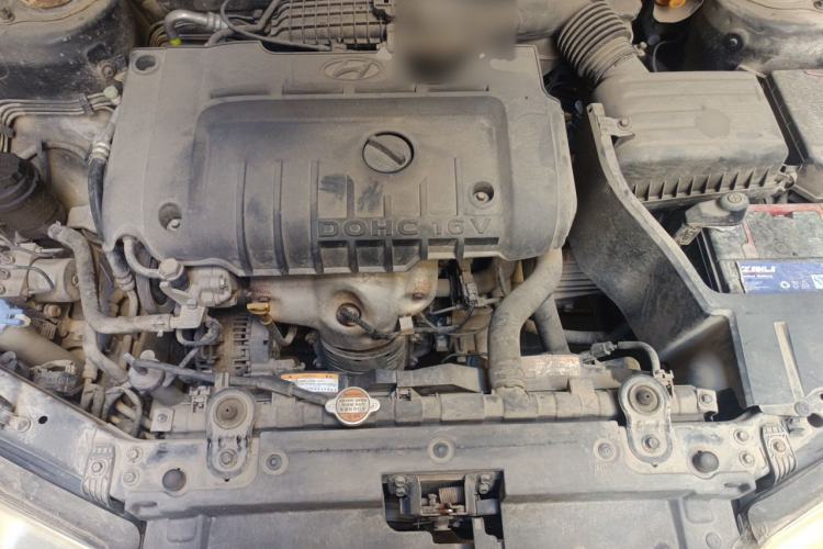Used Hyundai Elantra 2011 1.6L Manual Comfort Version Engine Bay
