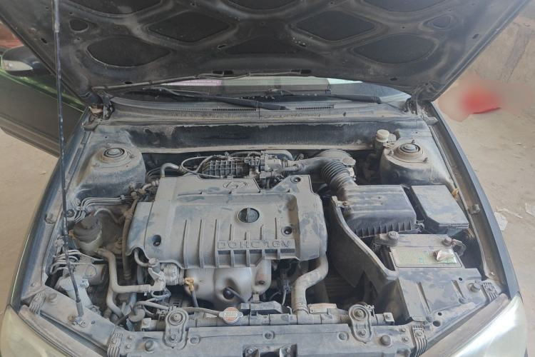 Used Hyundai Elantra 2011 1.6L Manual Comfort Version Engine Bay