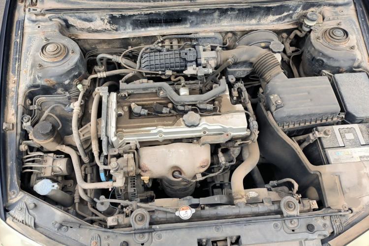Used Hyundai Elantra 2011 1.6L Manual Comfort Version Engine Bay