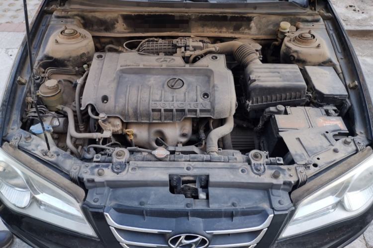 Used Hyundai Elantra 2011 1.6L Manual Comfort Version Engine Bay