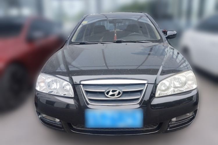 Used Hyundai Elantra 2011 1.6L Manual Comfort Version Front