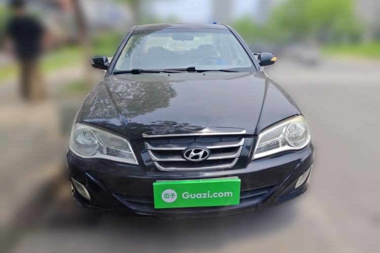 Used Hyundai Elantra 2011 1.6L Manual Comfort Version Front