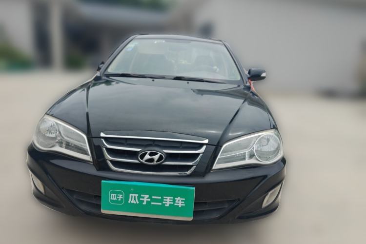 Used Hyundai Elantra 2011 1.6L Manual Comfort Version Front