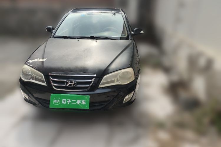 Used Hyundai Elantra 2011 1.6L Manual Comfort Version Front