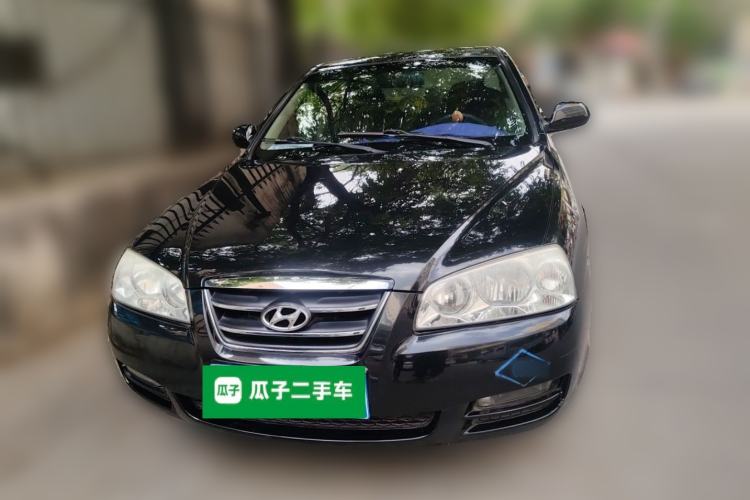Used Hyundai Elantra 2011 1.6L Manual Comfort Version Front