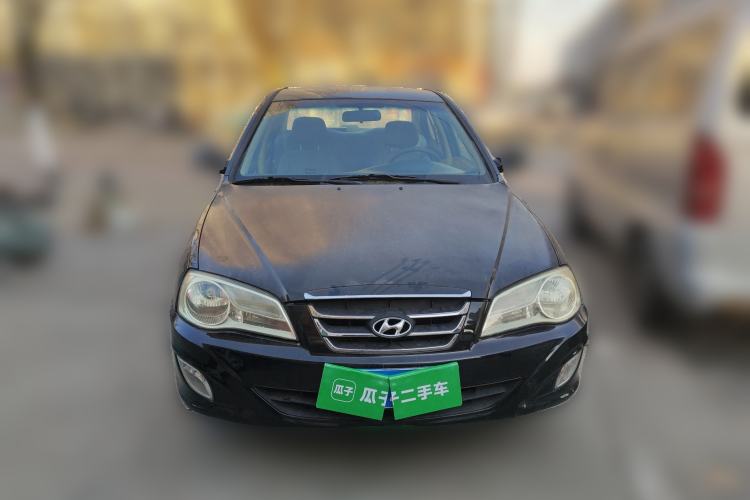 Used Hyundai Elantra 2011 1.6L Manual Comfort Version Front
