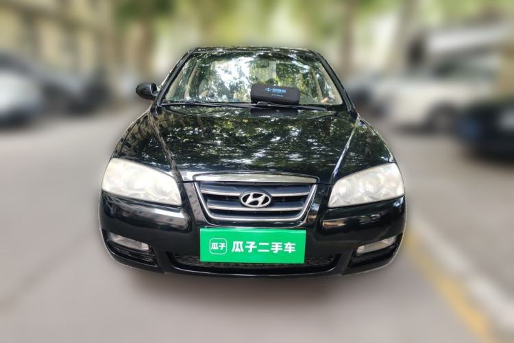 Used Hyundai Elantra 2011 1.6L Manual Comfort Version Front