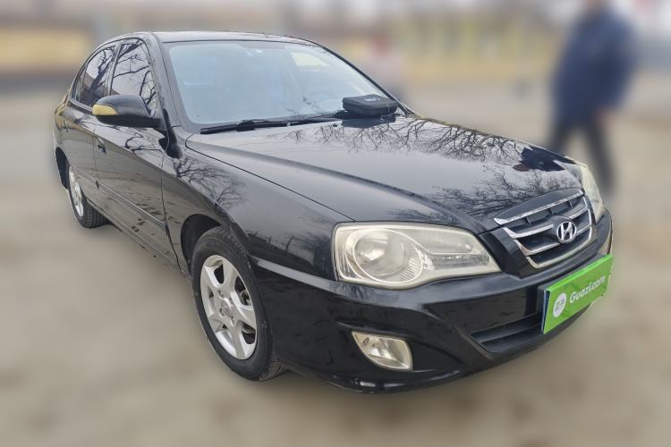 Used Hyundai Elantra 2011 1.6L Manual Comfort Version Front Right 45 Deg