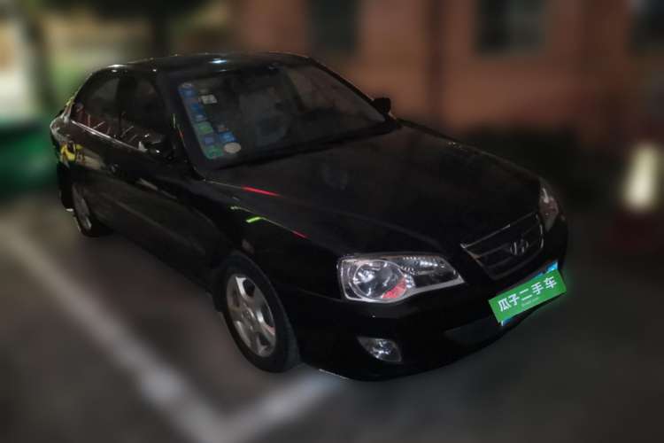 Used Hyundai Elantra 2011 1.6L Automatic Comfort Edition Front Right 45 Deg
