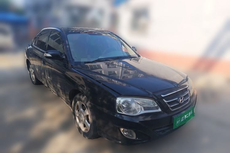 Used Hyundai Elantra 2011 1.6L Manual Comfort Version Front Right 45 Deg