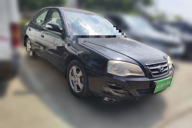 Used Hyundai Elantra 2011 1.6L Manual Comfort Version Front Right 45 Deg