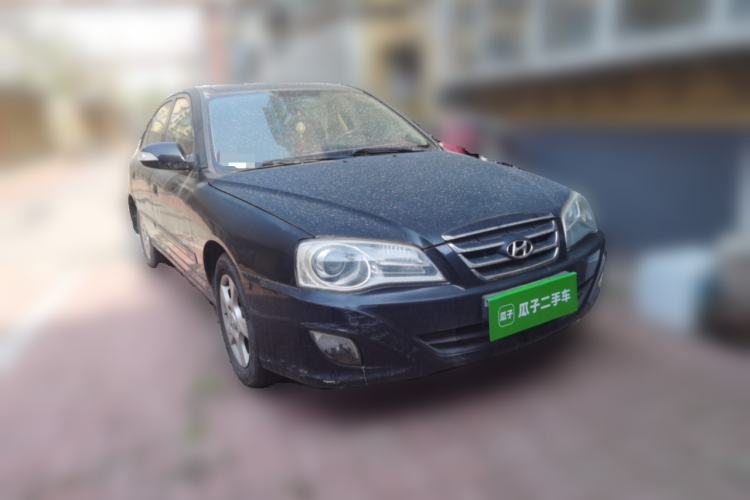 Used Hyundai Elantra 2011 1.6L Manual Comfort Version Front Right 45 Deg