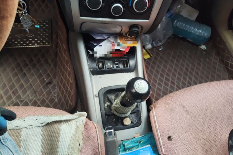 Used Hyundai Elantra 2011 1.6L Manual Comfort Version Gear Lever