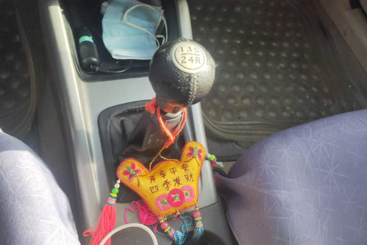 Used Hyundai Elantra 2011 1.6L Manual Comfort Version Gear Lever