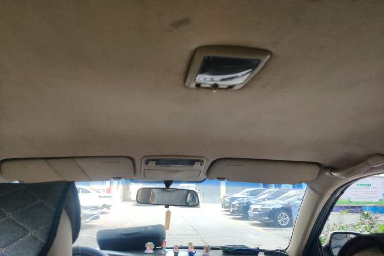 Used Hyundai Elantra 2011 1.6L Manual Comfort Version Headliner