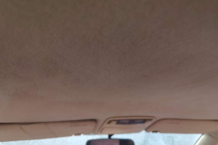 Used Hyundai Elantra 2011 1.6L Manual Comfort Version Headliner