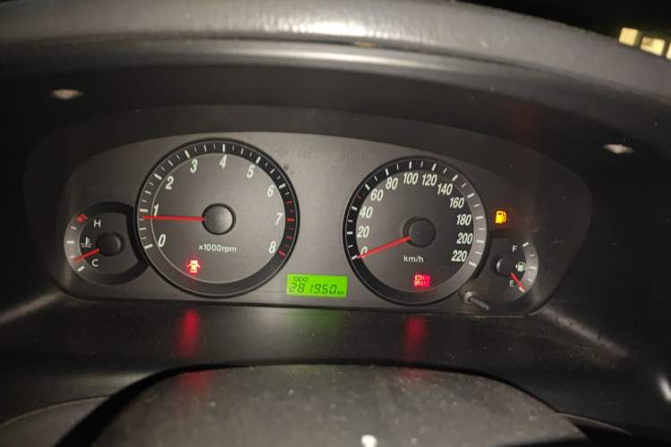 Used Hyundai Elantra 2011 1.6L Manual Comfort Version Instrument Cluster