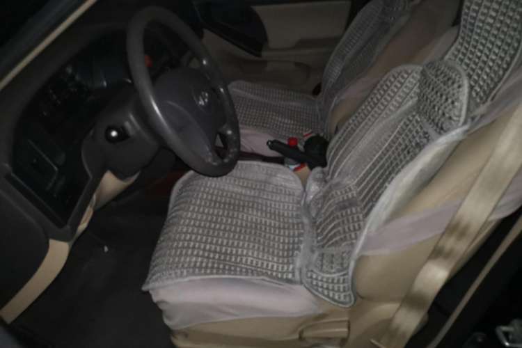 Used Hyundai Elantra 2011 1.6L Automatic Comfort Edition Left Front Seat