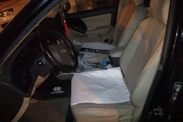 Used Hyundai Elantra 2011 1.6L Manual Comfort Version Left Front Seat
