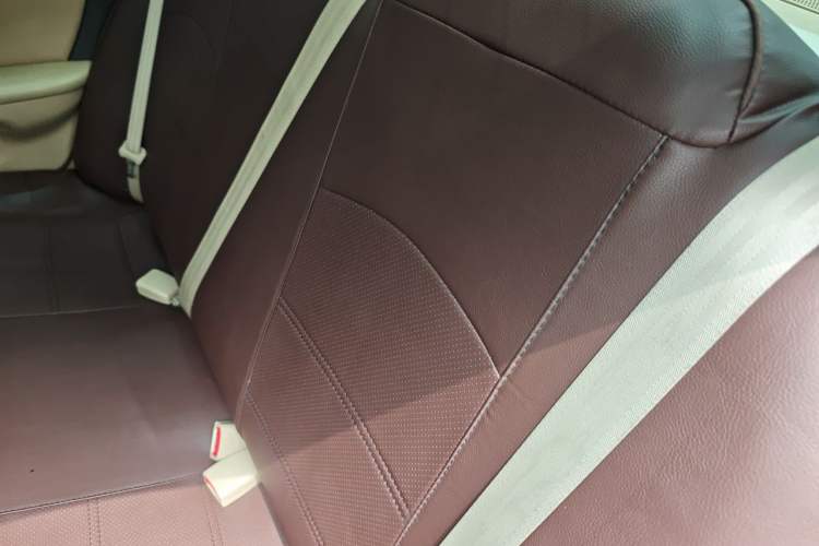 Used Hyundai Elantra 2011 1.6L Manual Comfort Version Left Rear Seat