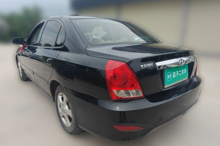 Used Hyundai Elantra 2011 1.6L Manual Comfort Version Rear Left 45 Deg