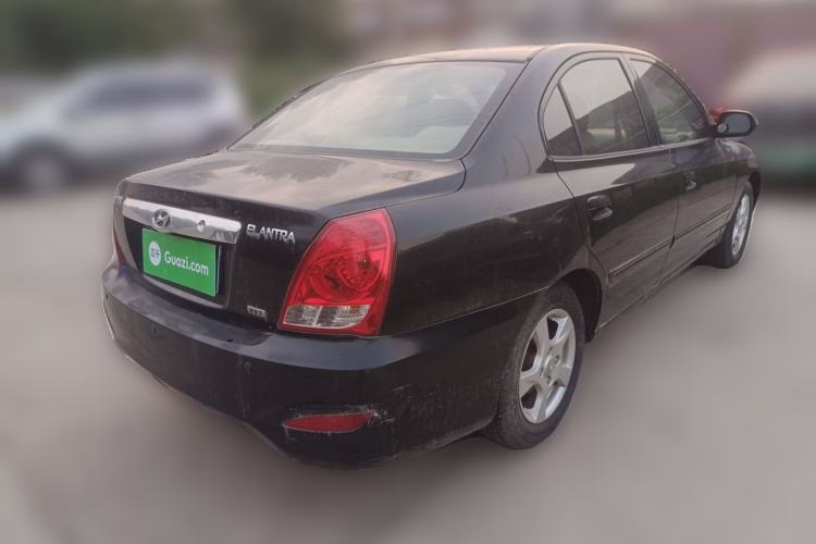 Used Hyundai Elantra 2011 1.6L Automatic Comfort Edition Rear Right 45 Deg