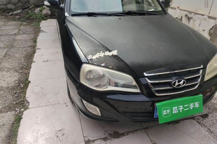 Used Hyundai Elantra 2011 1.6L Manual Comfort Version Right Front Headlight
