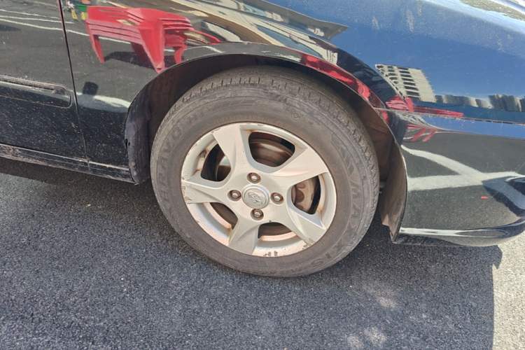Used Hyundai Elantra 2011 1.6L Manual Comfort Version Right Front Wheel Hub