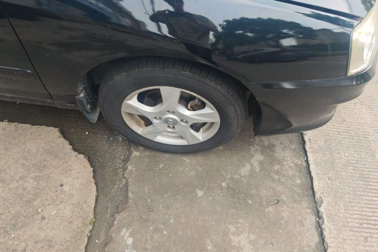 Used Hyundai Elantra 2011 1.6L Manual Comfort Version Right Front Wheel Hub